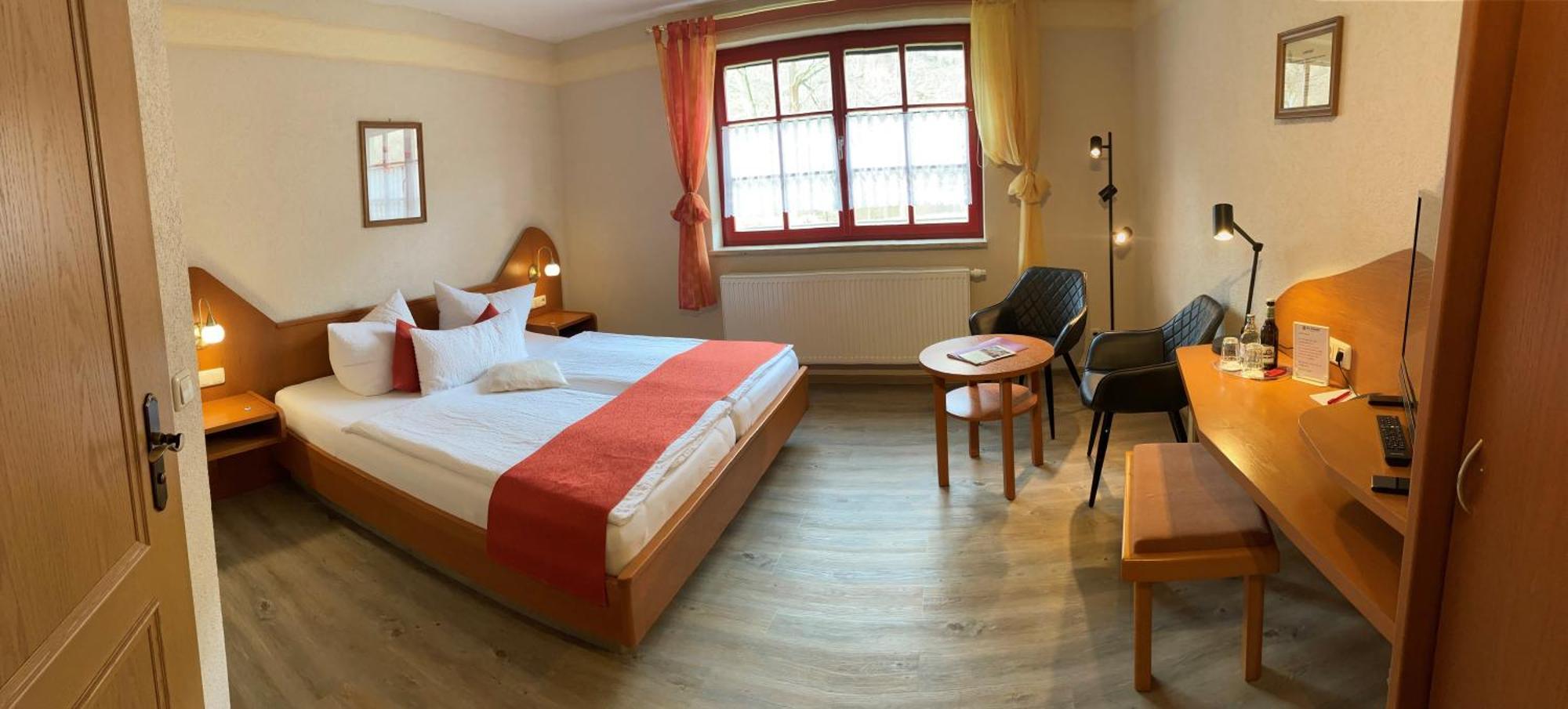 Hotel Zur Fernmuehle Ziegenruck Ngoại thất bức ảnh